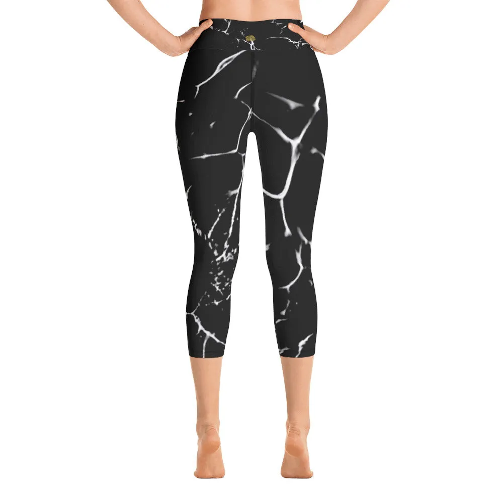 Black Marble Print Capri Leggings, Women's Yoga Capri Leggings Tights- Made in USA/EU