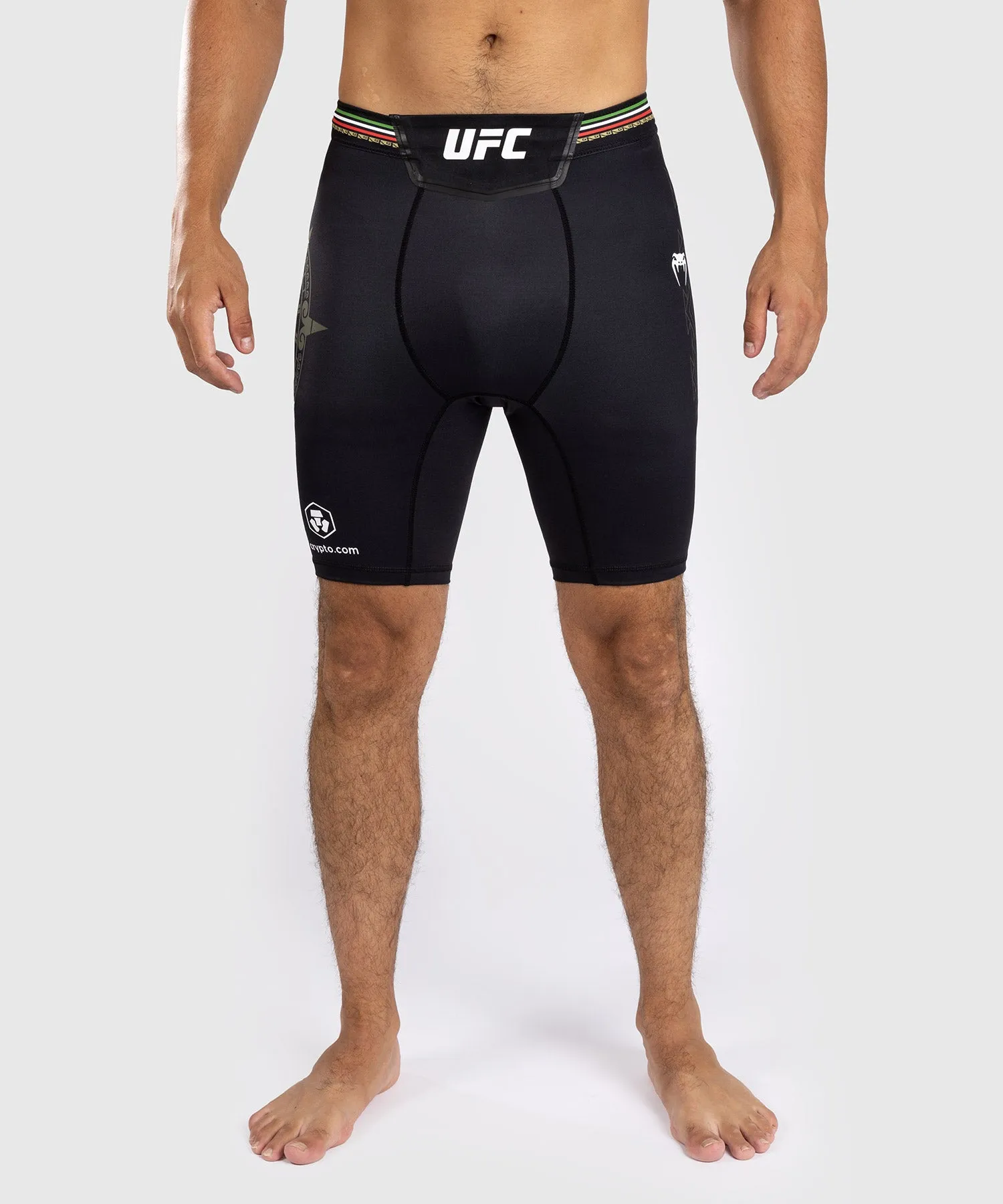 Noche UFC by Venum Authentic Fight Night Men’s Vale Tudo Short - Black