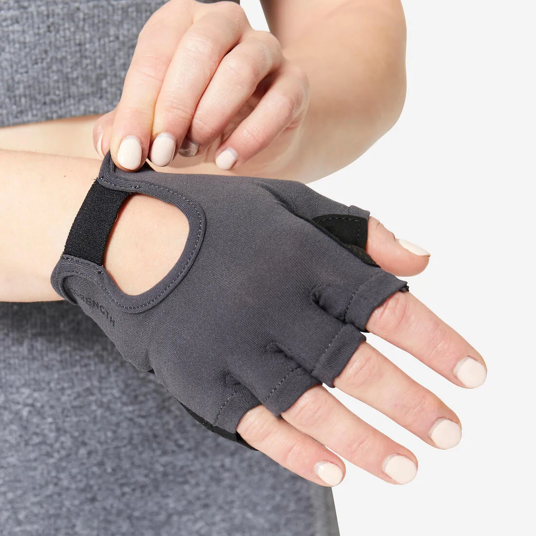 Women's Breathable Weight Training Gloves