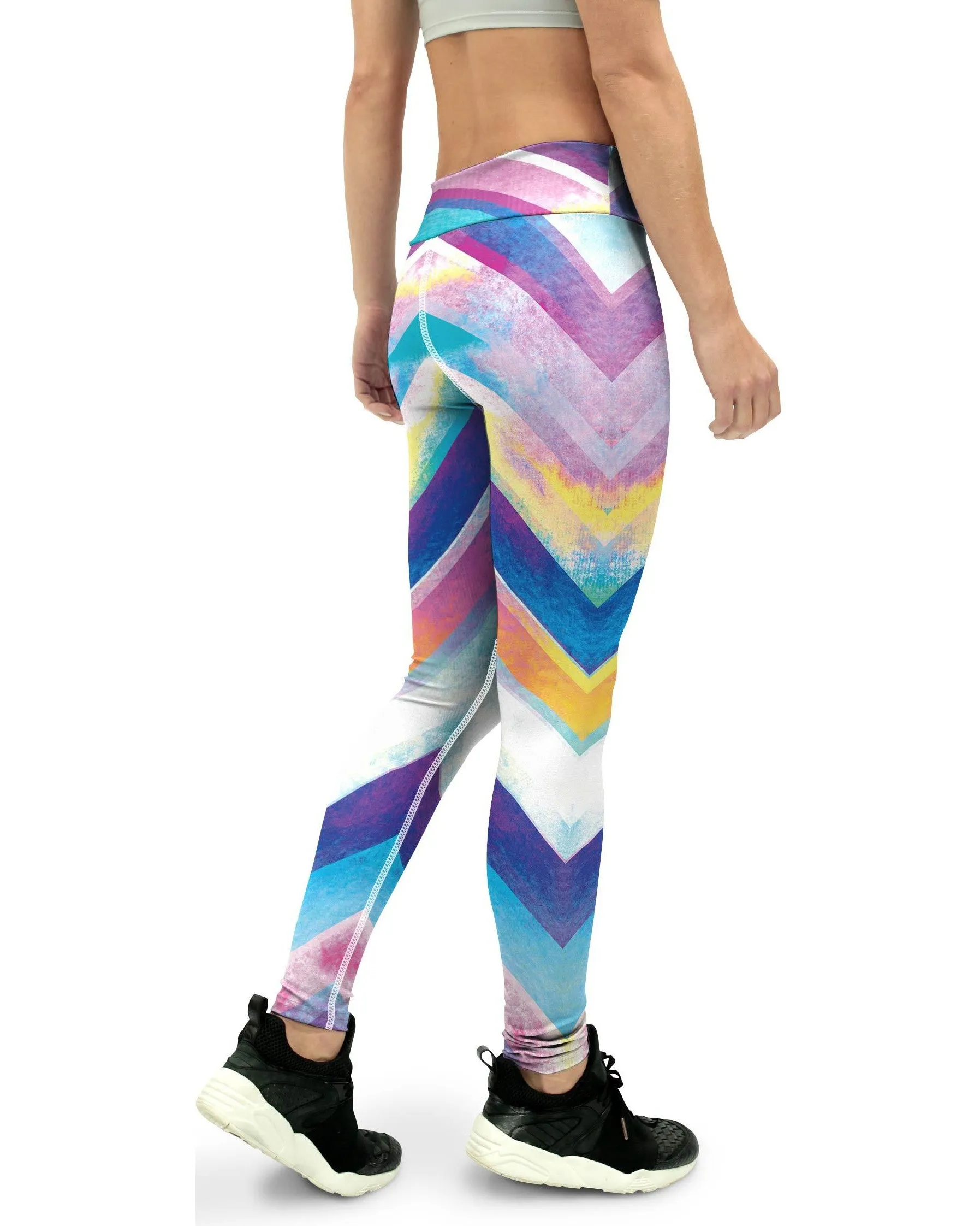 Zigzag Striped Yoga Pants